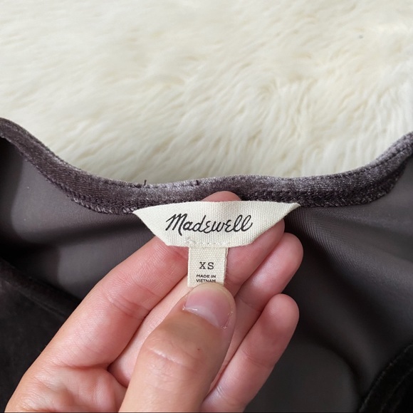 Madewell Velvet Bubble-Sleeve Top Mauve - Picture 7 of 8